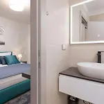 Elena * Πόρετς