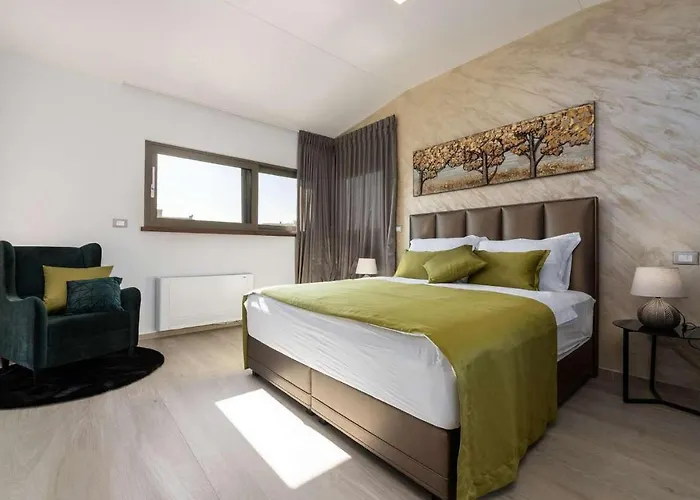 Elena * Πόρετς